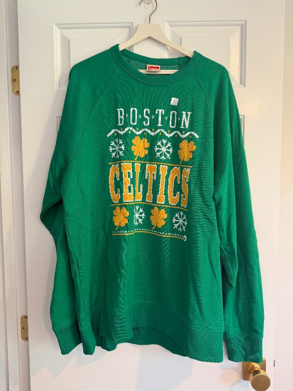 Homage Boston Celtics Holiday Sweatshirt XL